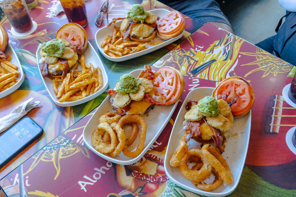 하와이 치즈버거 인 파라다이스 버거