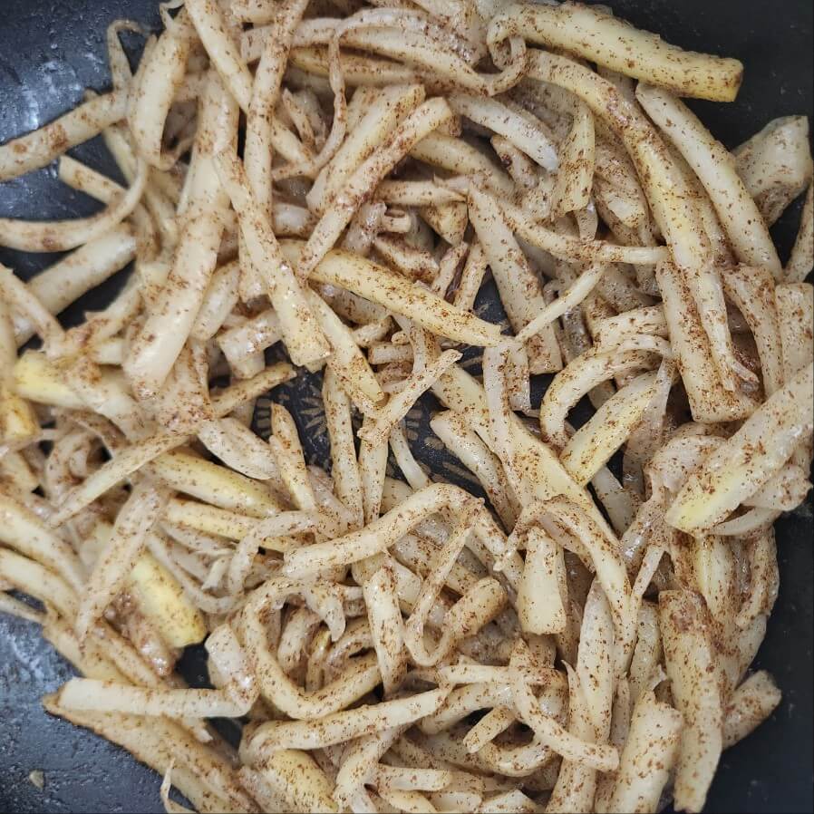 #들깨 도라지 나물&amp;#44;#고소하고 아삭함까지 맛있는 들깨도라지볶음&amp;#44;#조개살 들깨가루 넣고 볶은 도라지나물볶음&amp;#44;#도라지 들깨 볶음&amp;#44;#도라지볶음 들깨가루