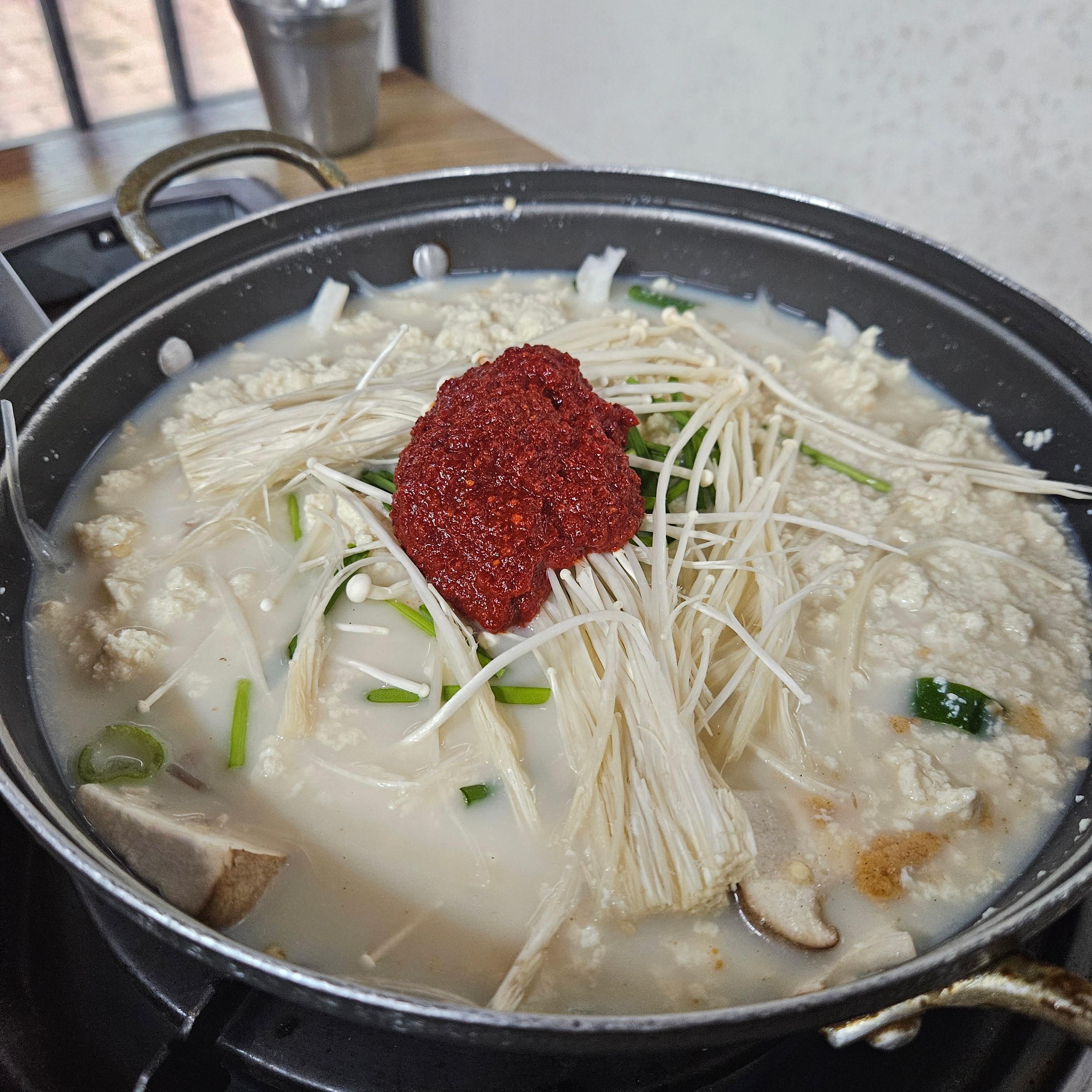 강릉 400년집 초당순두부 순두부전골(소)