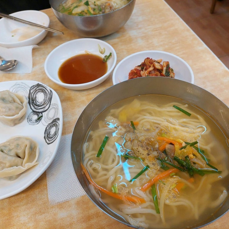 서울 칼국수의 전설, 명동칼국수 명동점