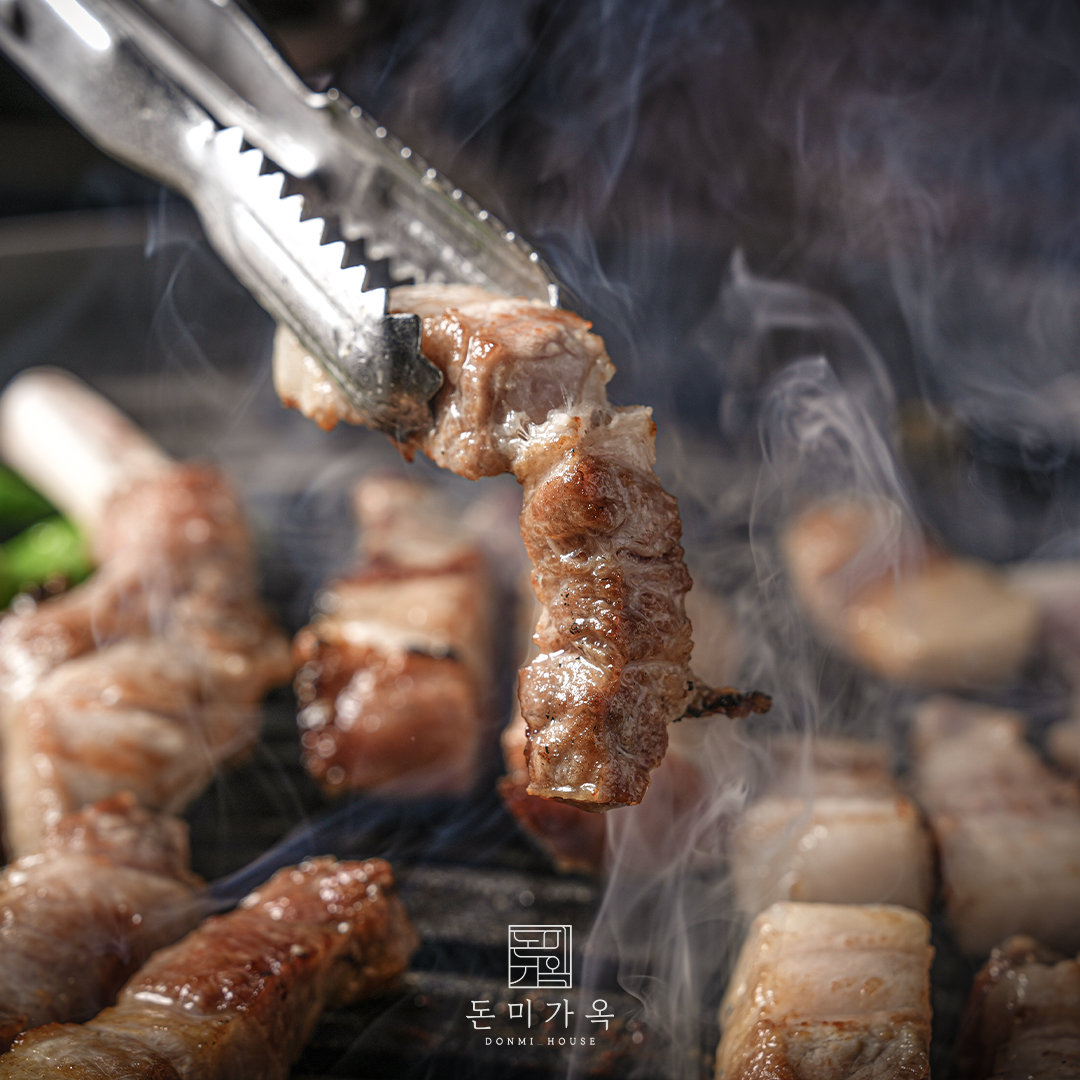 돈미가옥 진해본점