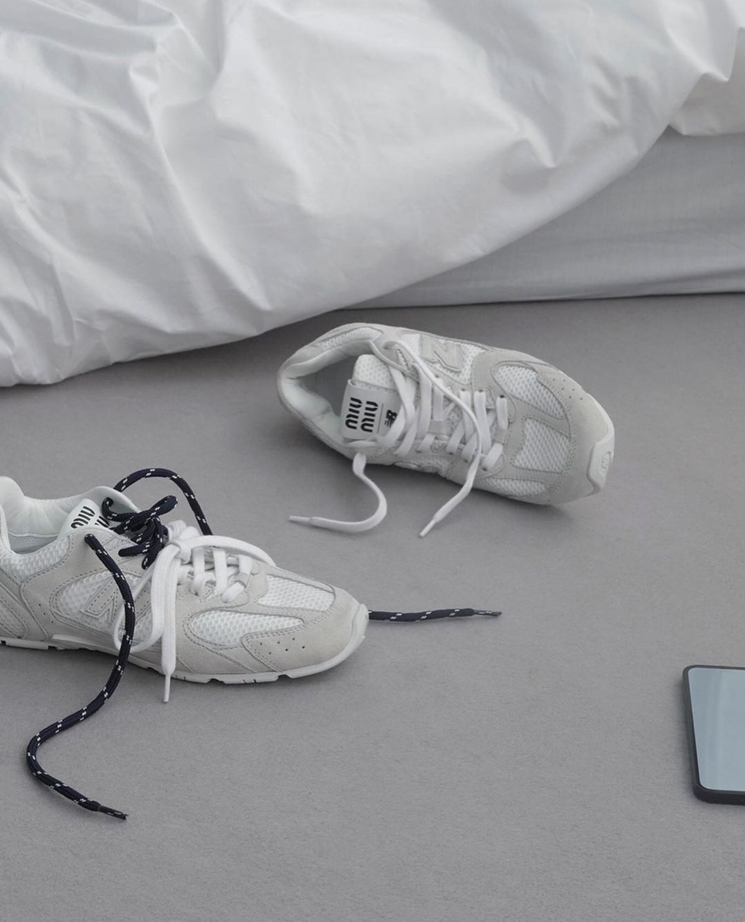 미우미우 뉴발란스 530