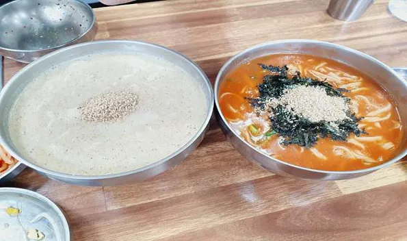 맛깔칼국수