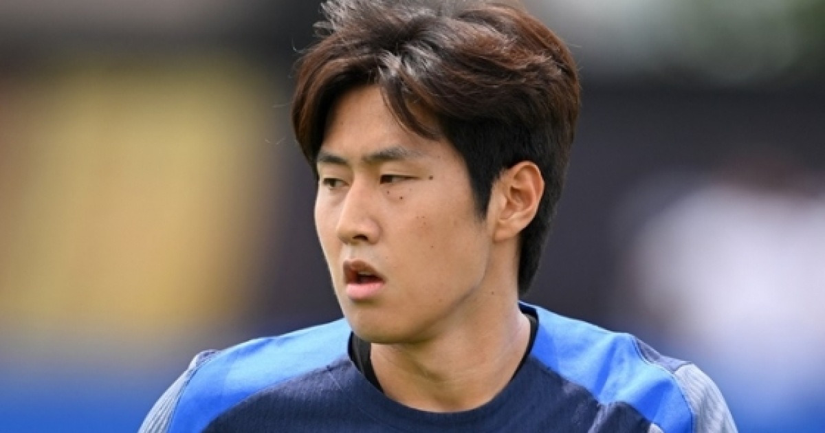 이강인이 실제로 SNS에서 PSG 소속을 삭제한 사실이 확인