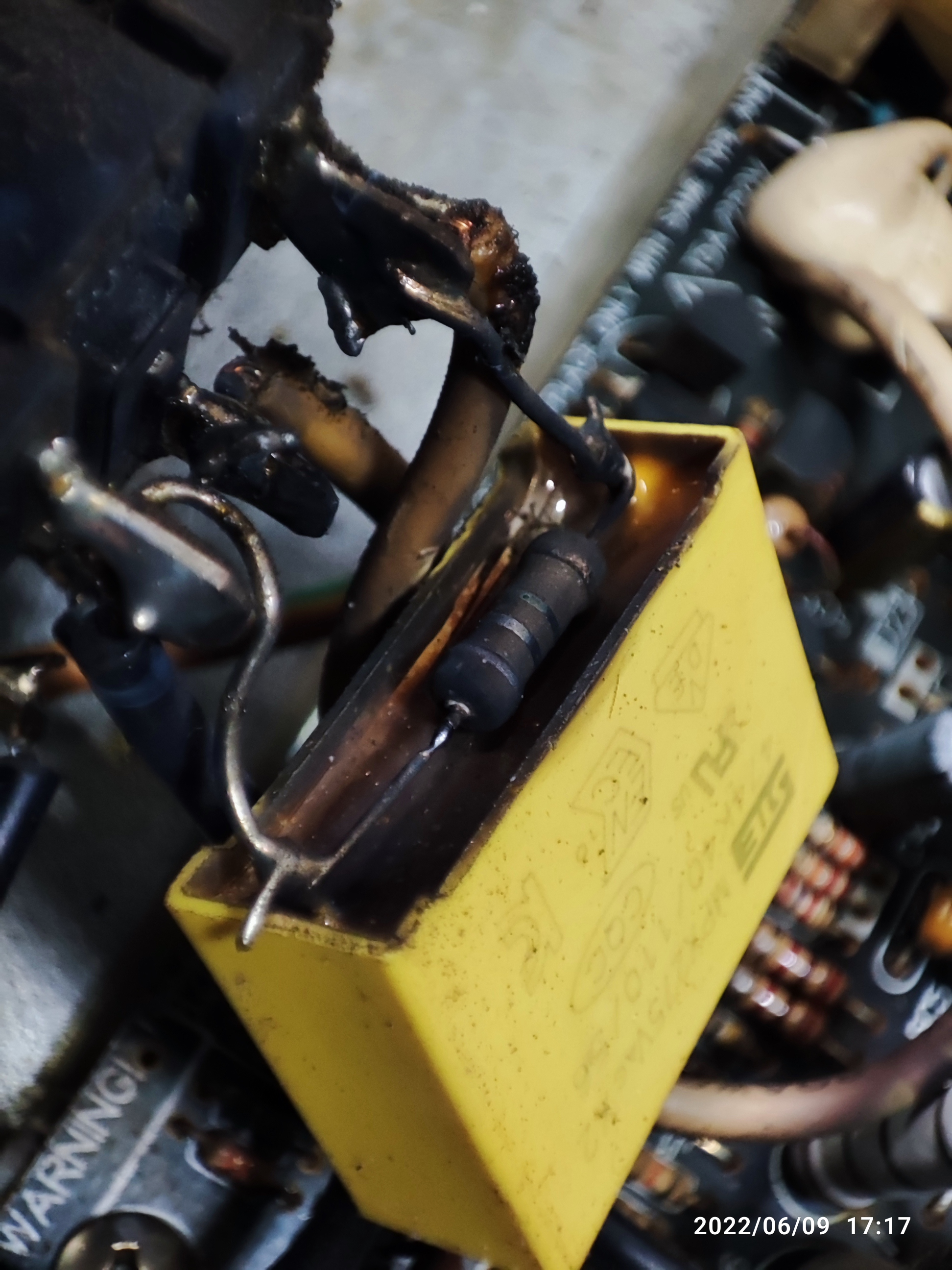 파워서플라이 터짐 사례