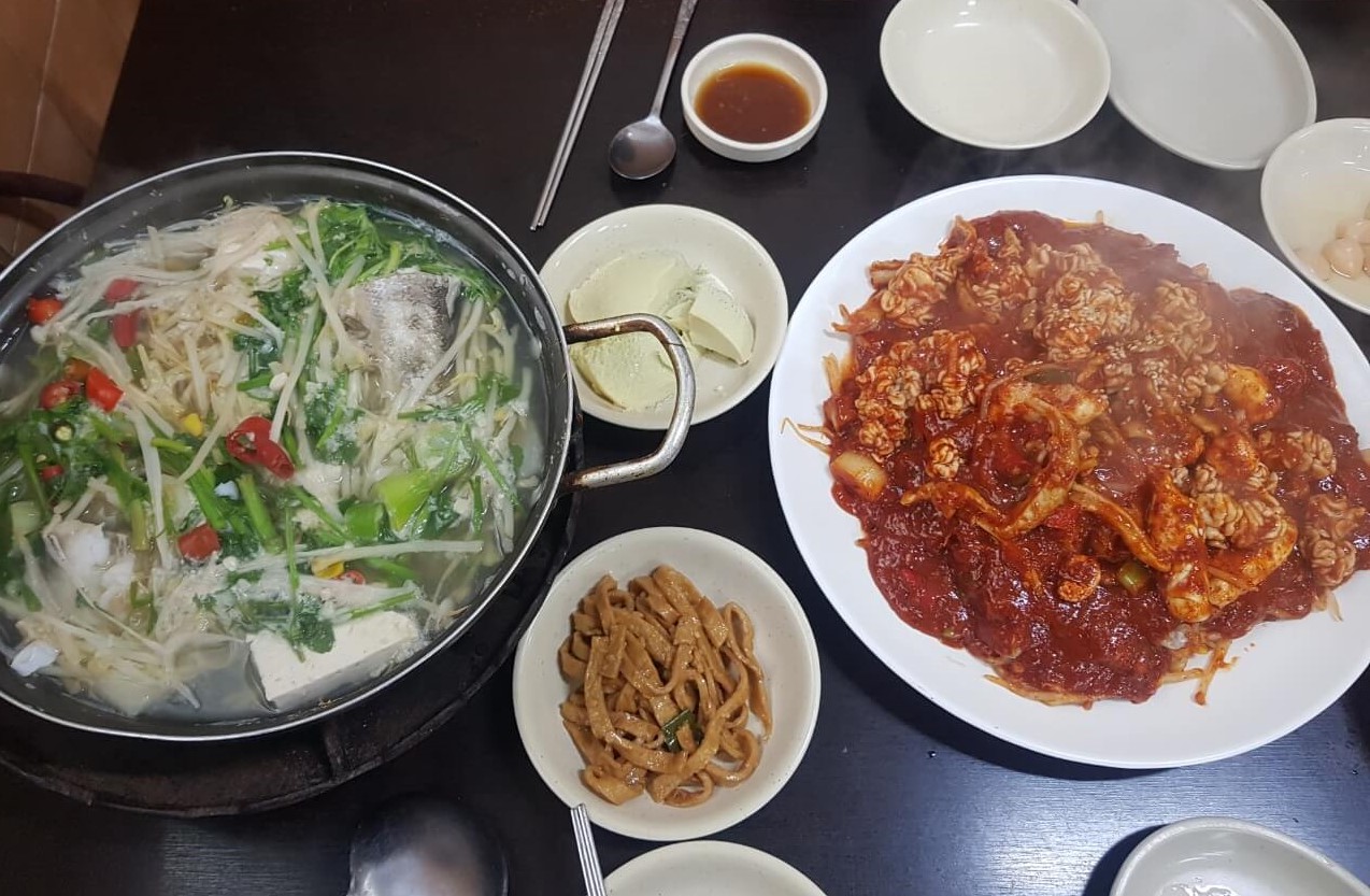 종로찌개마을 2인세트 지리탕 뽈찜