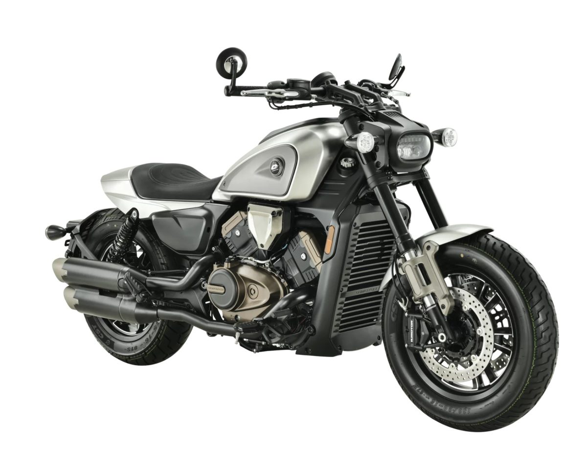 QJMotor SRV600V: Powerful V4 Cruiser Bike Now at an Affordable Price