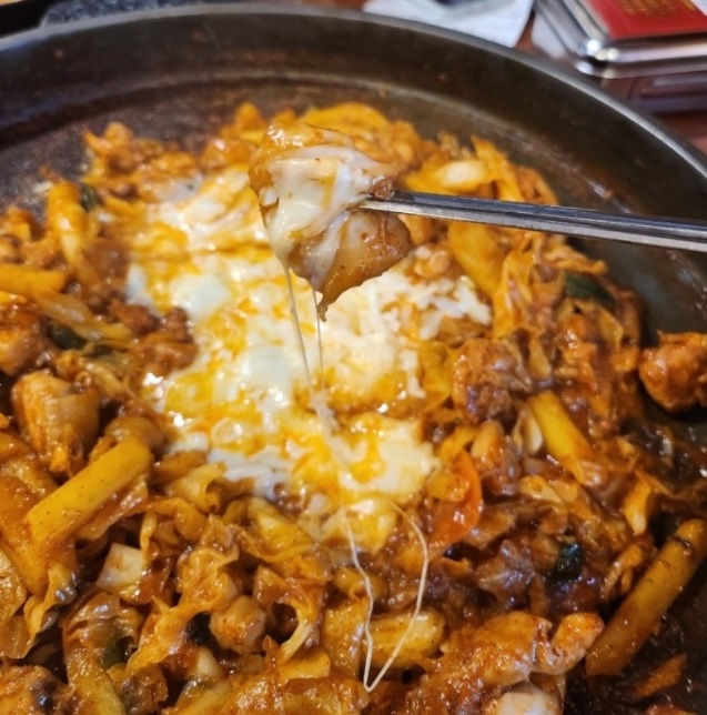 동네한바퀴-경주-금리단길-연잎닭갈비-운수대통