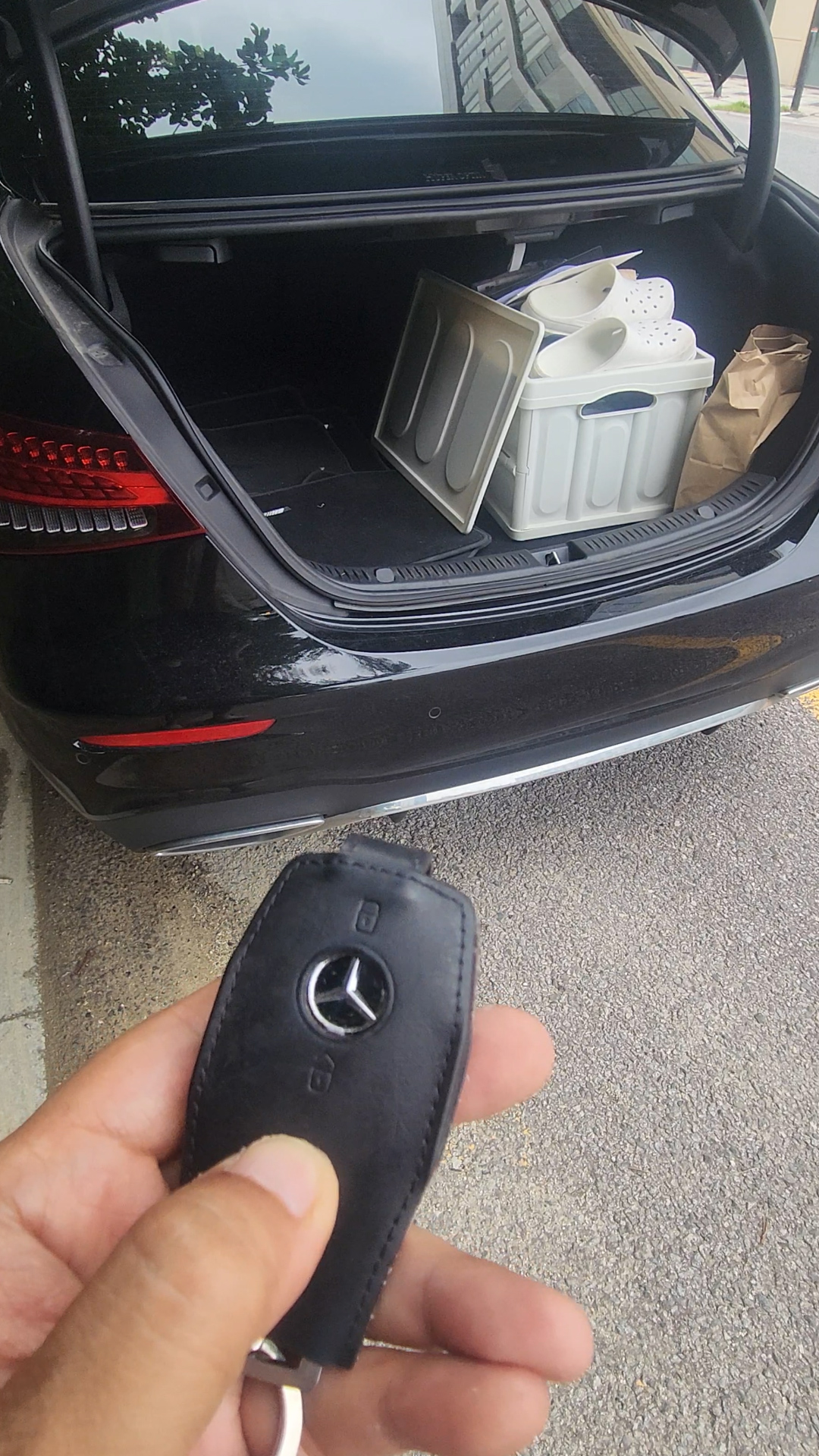 트렁크버튼 2번 누르기