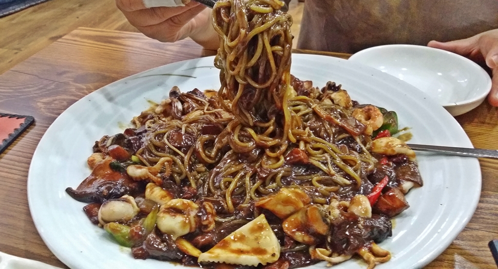 생활의달인-맛집-리스트-은둔식달-쟁반짜장-달인-요리
