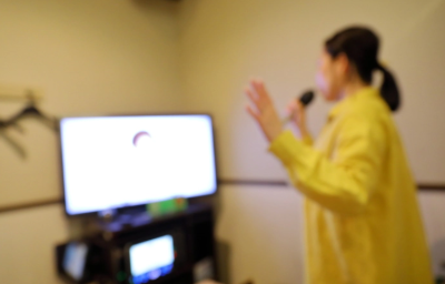 임신중에 노래방에 가도 되니?