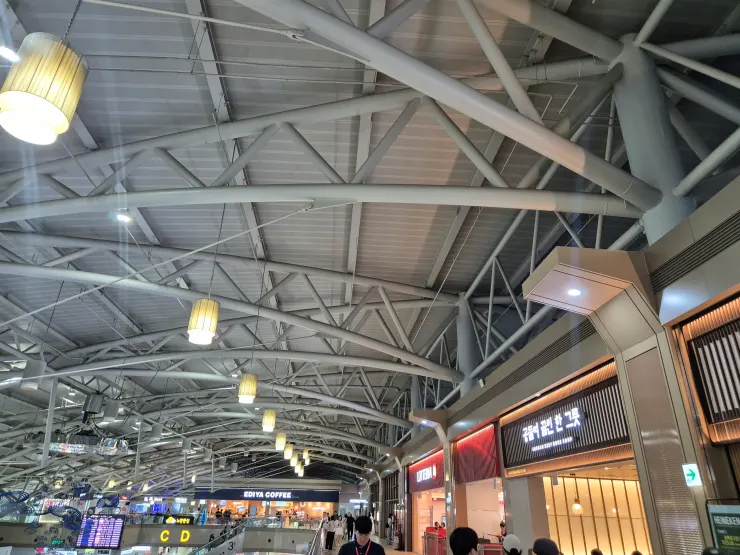 김해공항-3층
