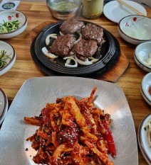 오늘N식규멘터리 떡갈비