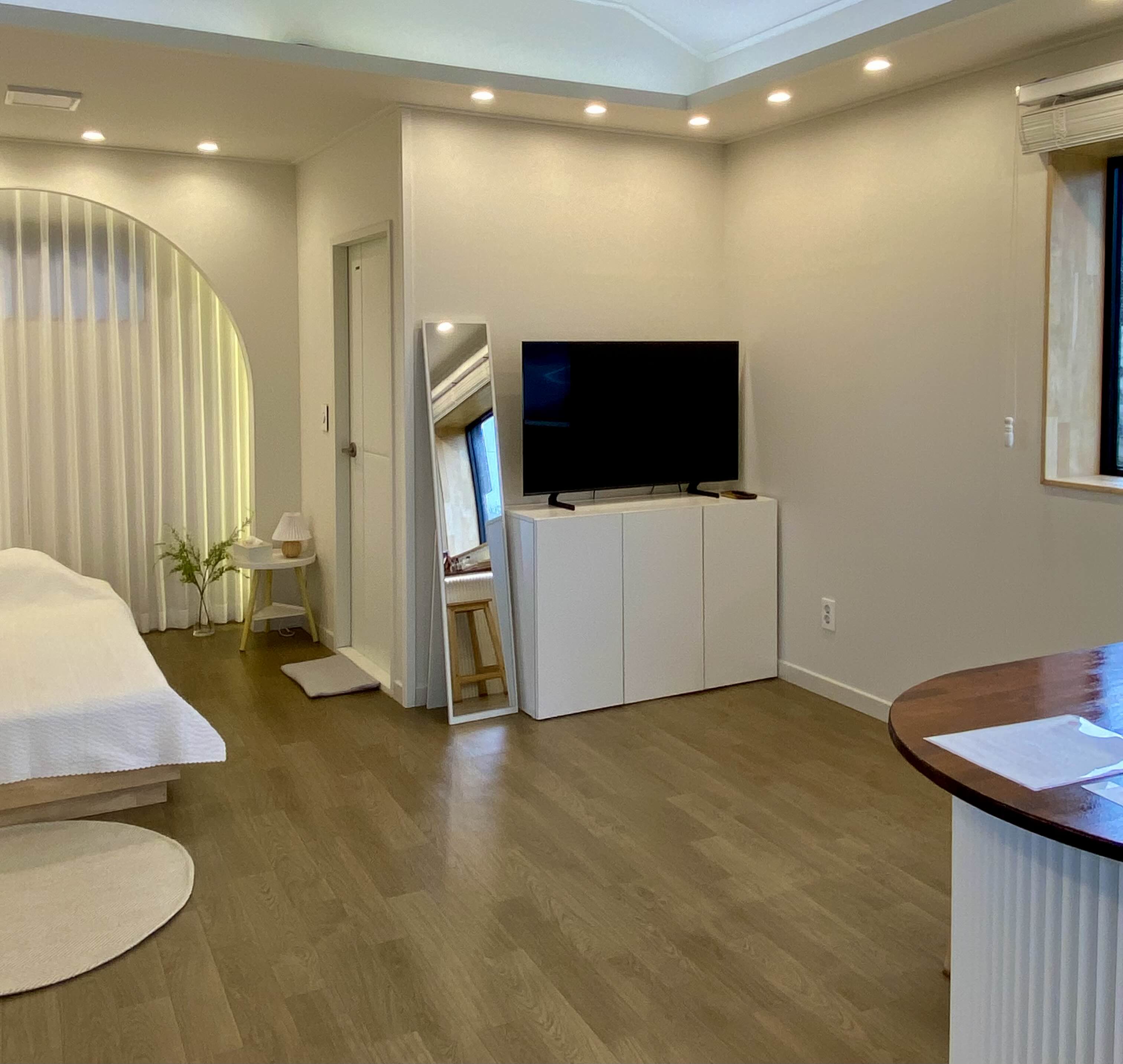 제주도 여행 숙소 추천&amp;#44; 우도 숙소- 분위기&amp;#44; 가성비 다 잡은 독채 숙소 서광채(밖거리) 1박 후기