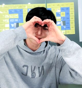 변우석 프로필 나이 키 누나 아이유 김혜윤 장원영 드라마 총정리