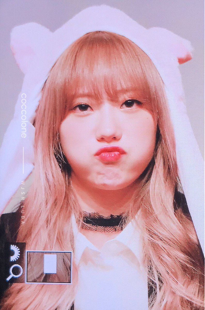 우주소녀 루다 인스타그램 사진 몸매