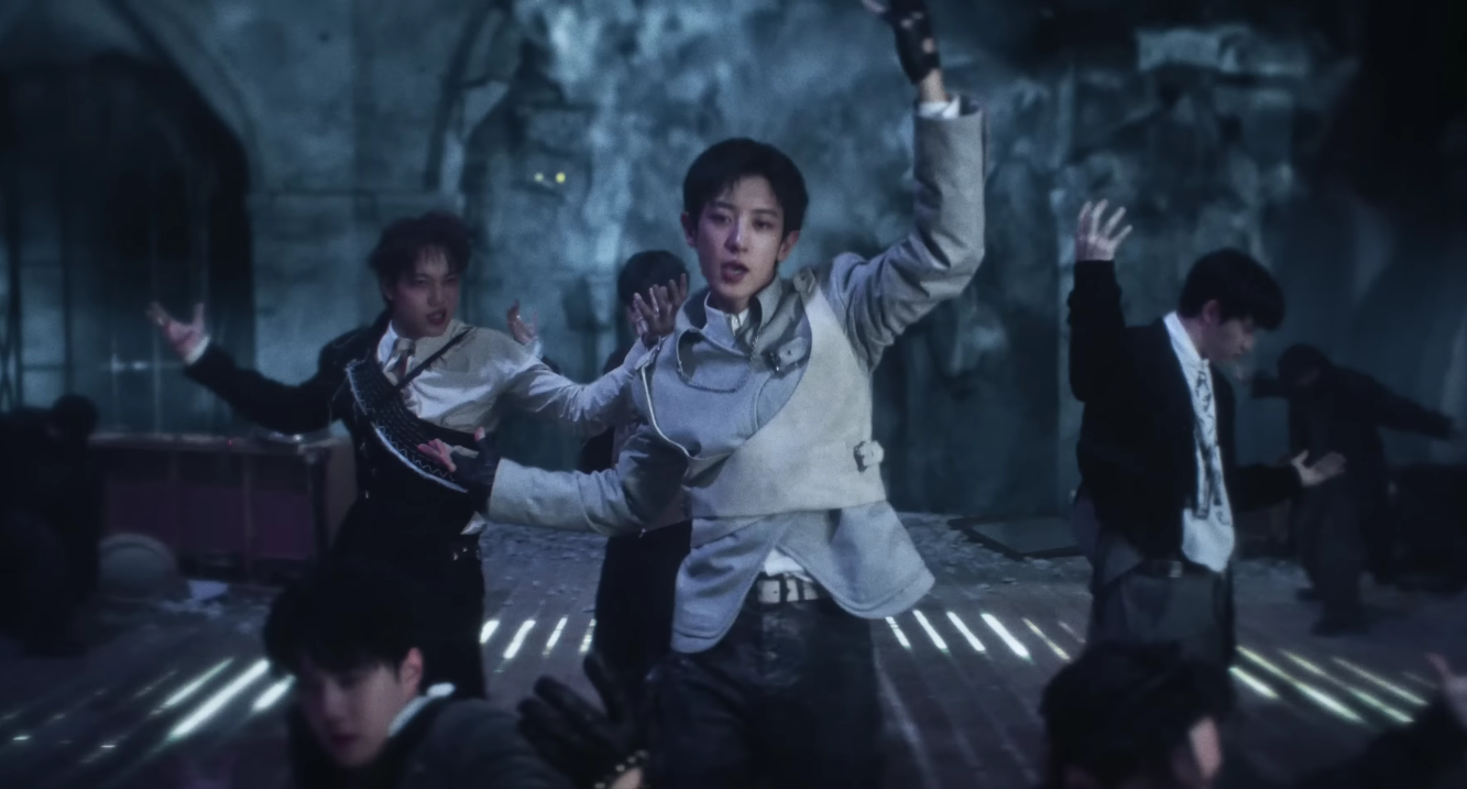 EXO Crazy REVERXE (정규 8집)