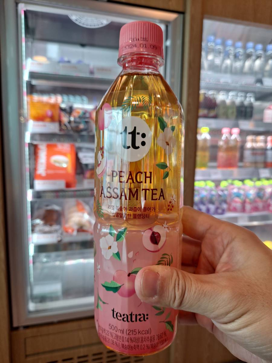 던킨 복숭아아쌈티