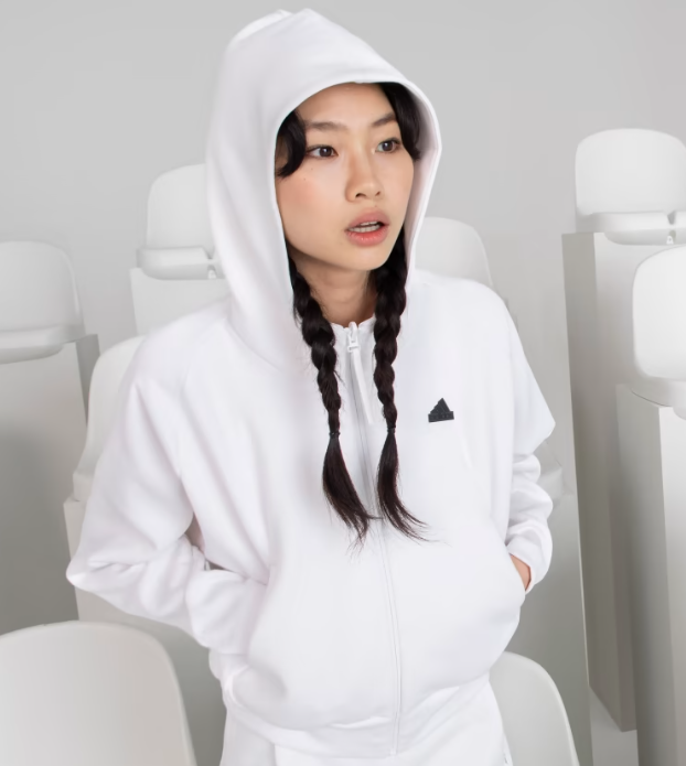 아디다스 공홈 여성 할인상품 Z.N.E 후드집업 알아보기