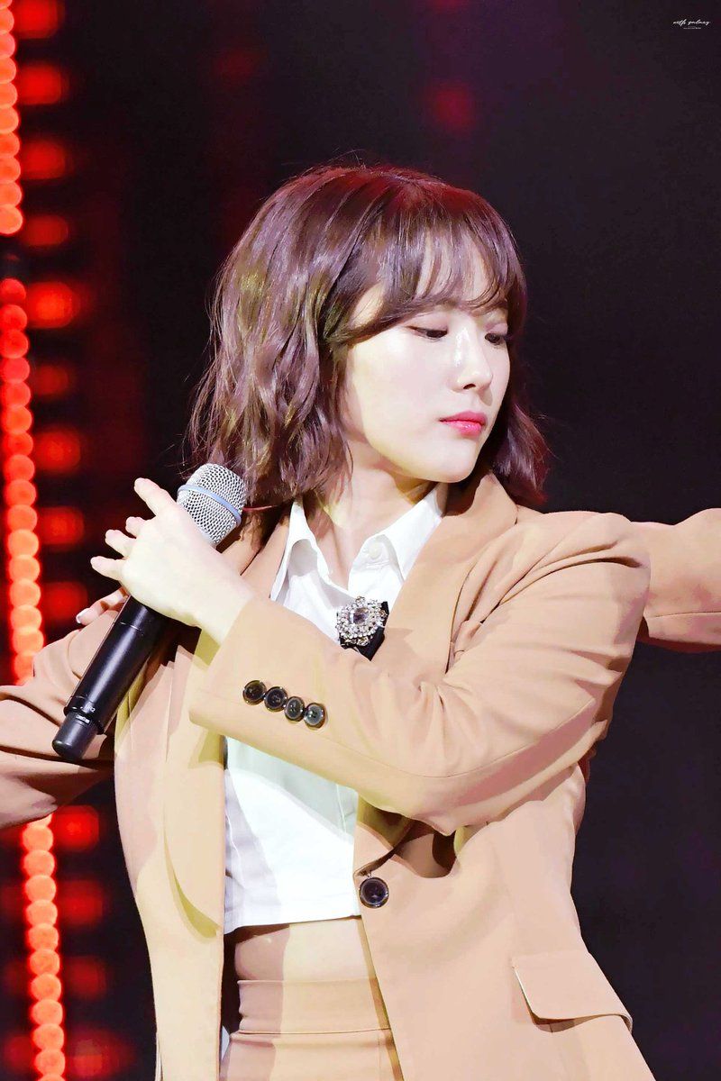 우주소녀 루다 인스타그램 사진 몸매