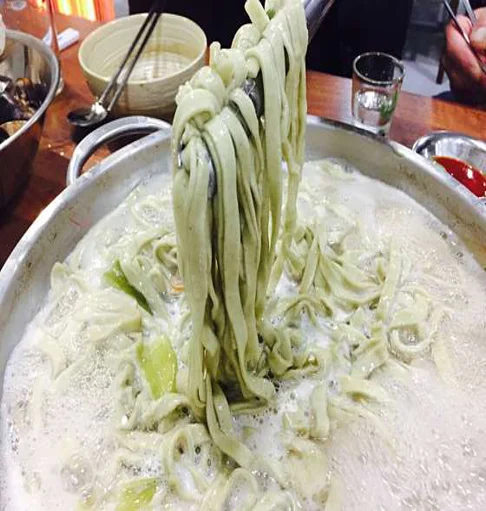 비파해물칼국수