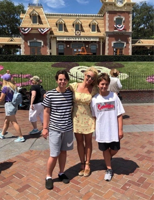 브리트니와 아들