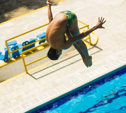 경기중인 다이빙 선수