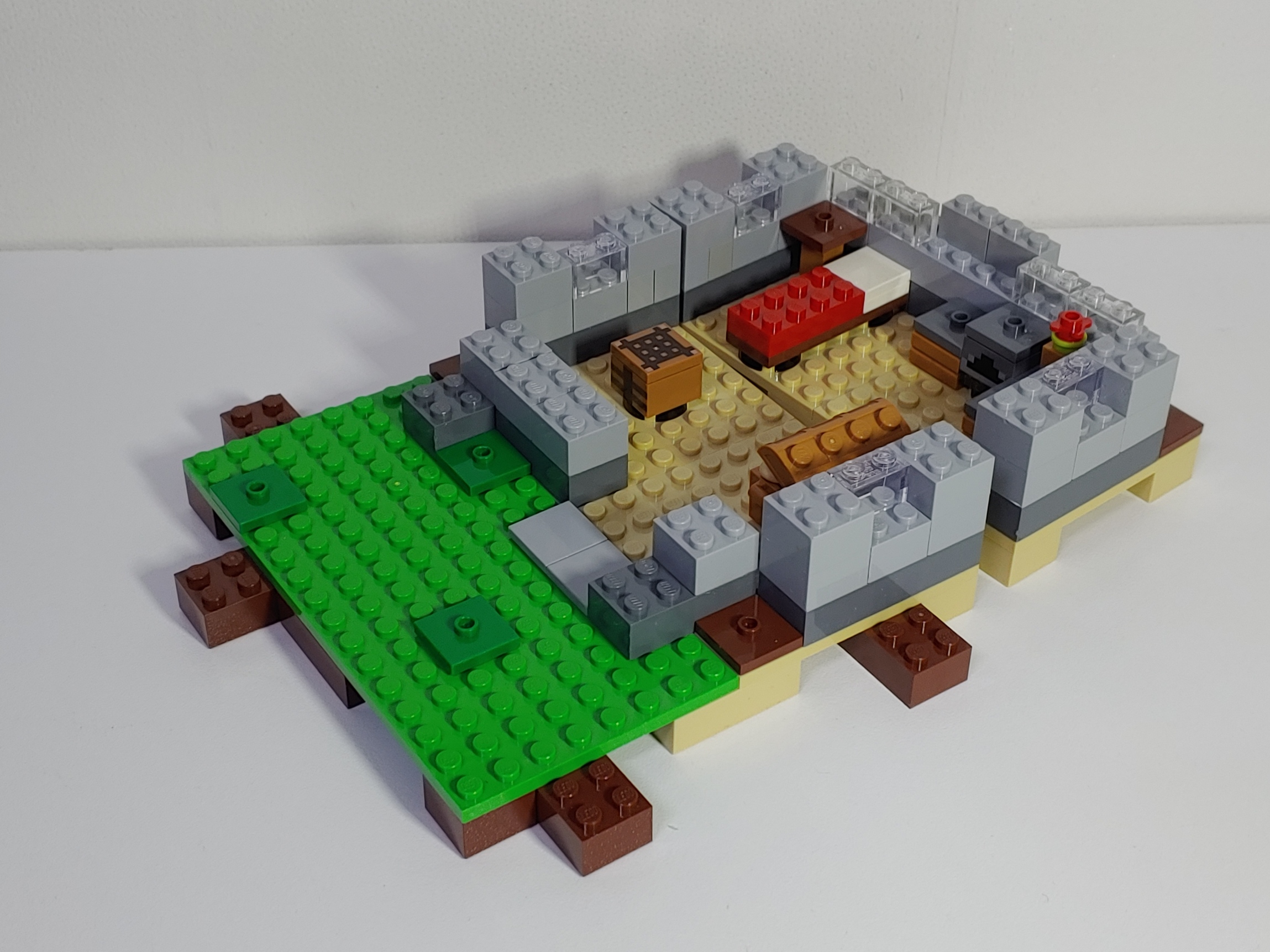 마이크로월드 - 첫 번째 밤(The First Night) - 벽체 올리기