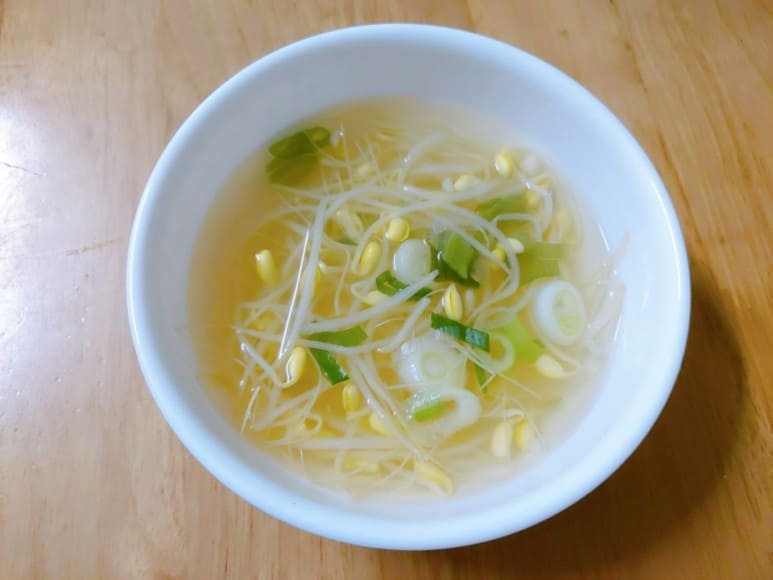 맑은 콩나물국