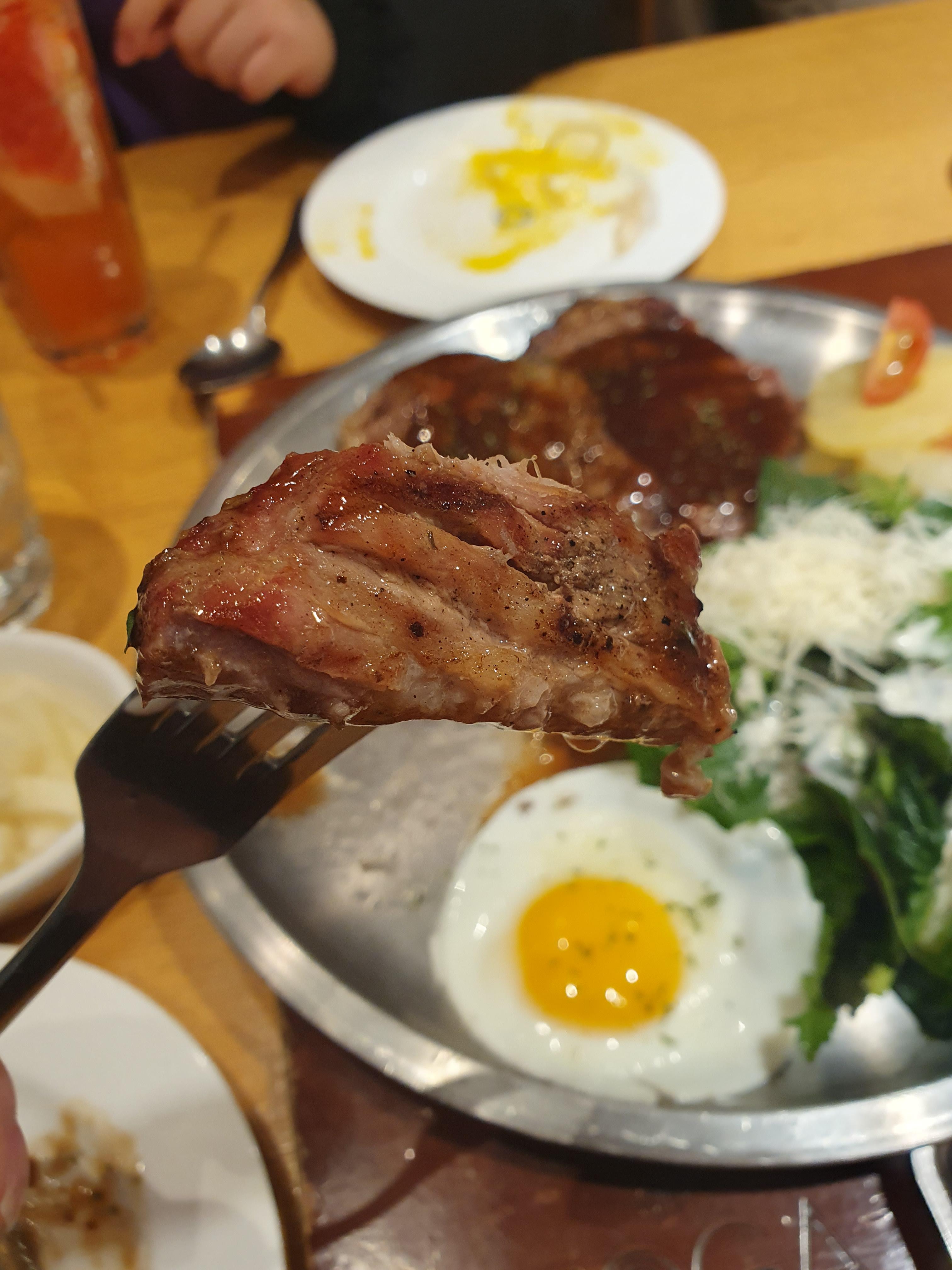 목살이 굉장히 부드러움!