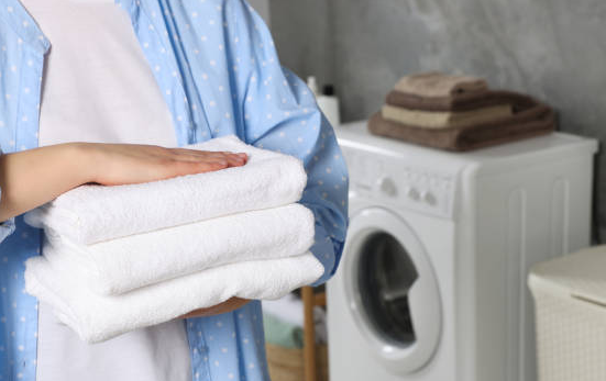뻣뻣해진 수건 폭신하게 되살리는 세탁 꿀팁