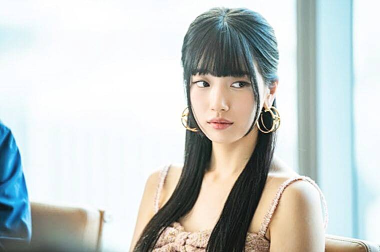 배우-수지