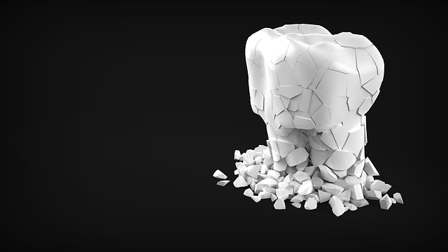 이빨 깨진 모습