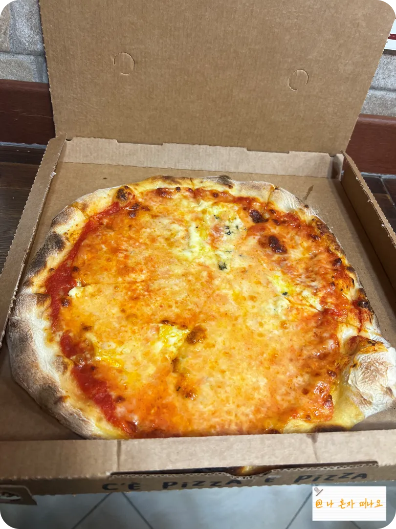 크림-베이스-까르보나라-피자