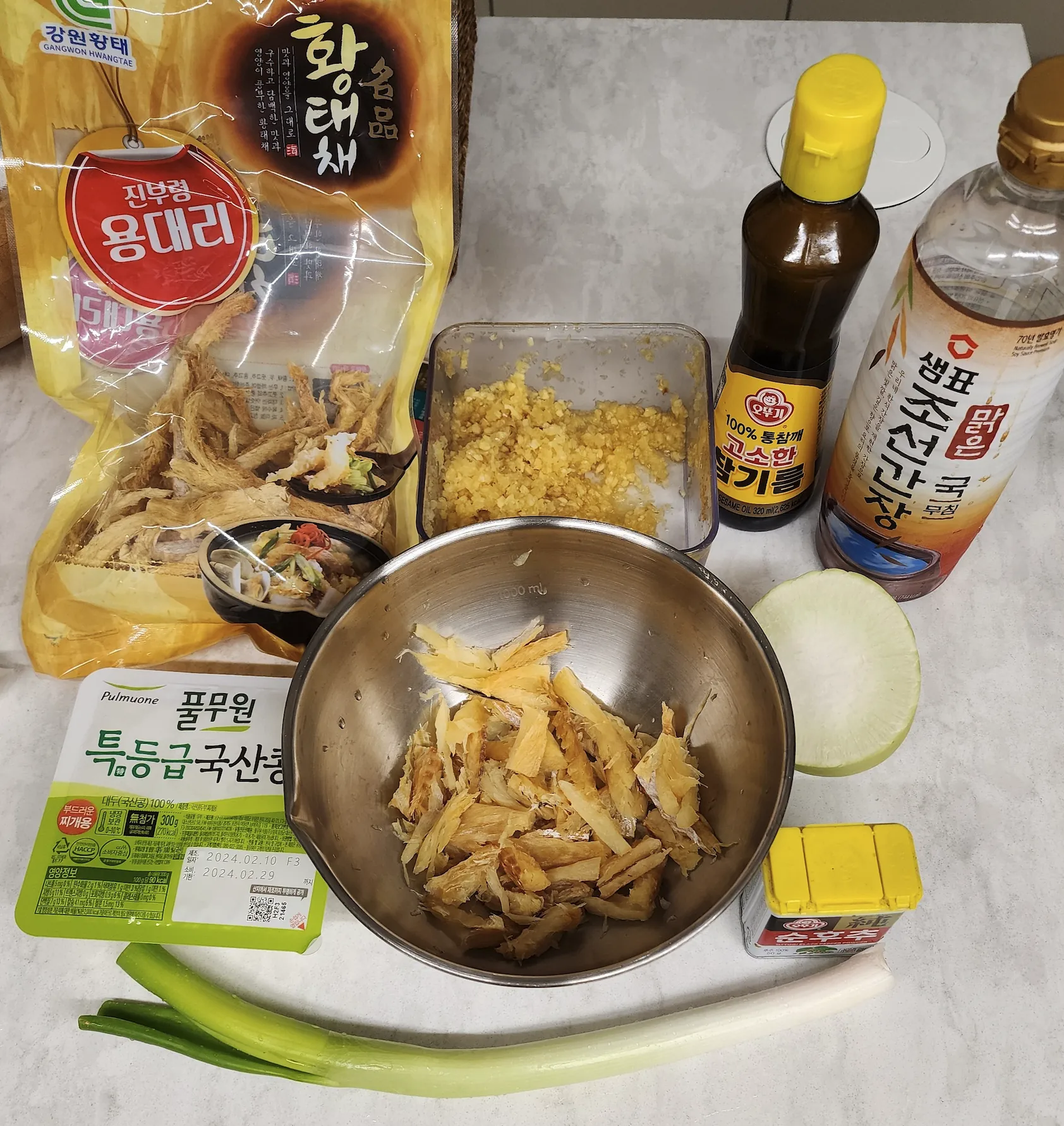 두부황태콩나물국-요리재료