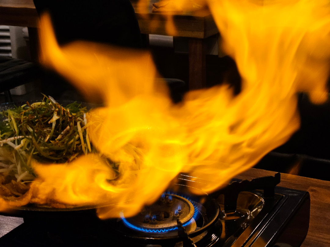 신창 흑돼지 두루치기 불쇼