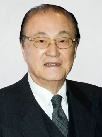 윤일봉 별세