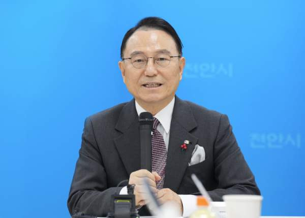 박상돈 천안시장 프로필