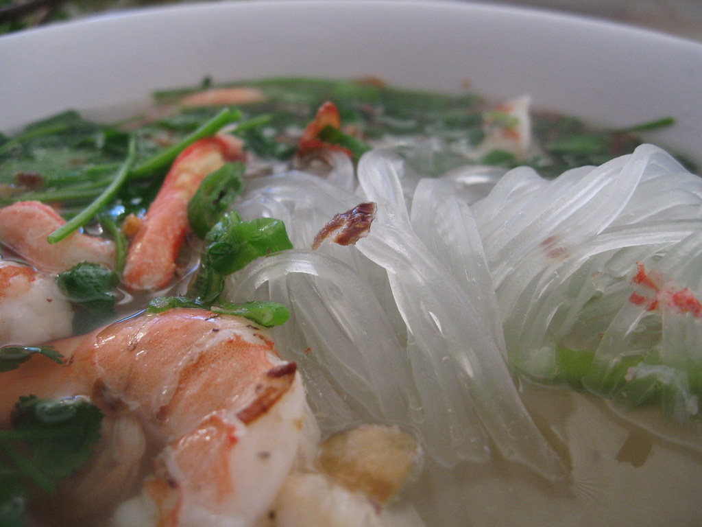 후띠우(Hu Tieu)에 대한 뜻과 어원, 유래, 역사, 특징, 맛과 영양, 조리법(레시피), 세계화, 전 세계 맛집, 프랜차이즈