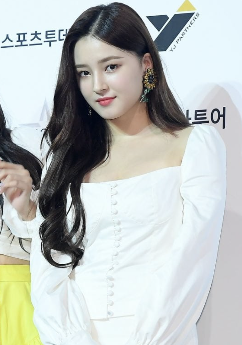 낸시 드레스