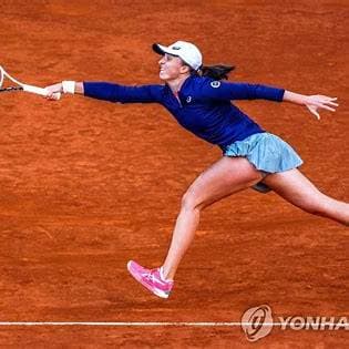 🎾 이가 시비옹테크, 테니스 여제의 전략을 파헤치다