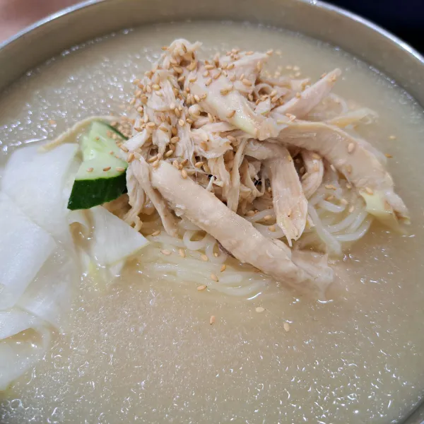 생생정보 고수의 부엌 초계비빔국수 음식점 위치