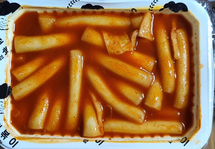우리할매떡볶이의-밀떡볶이