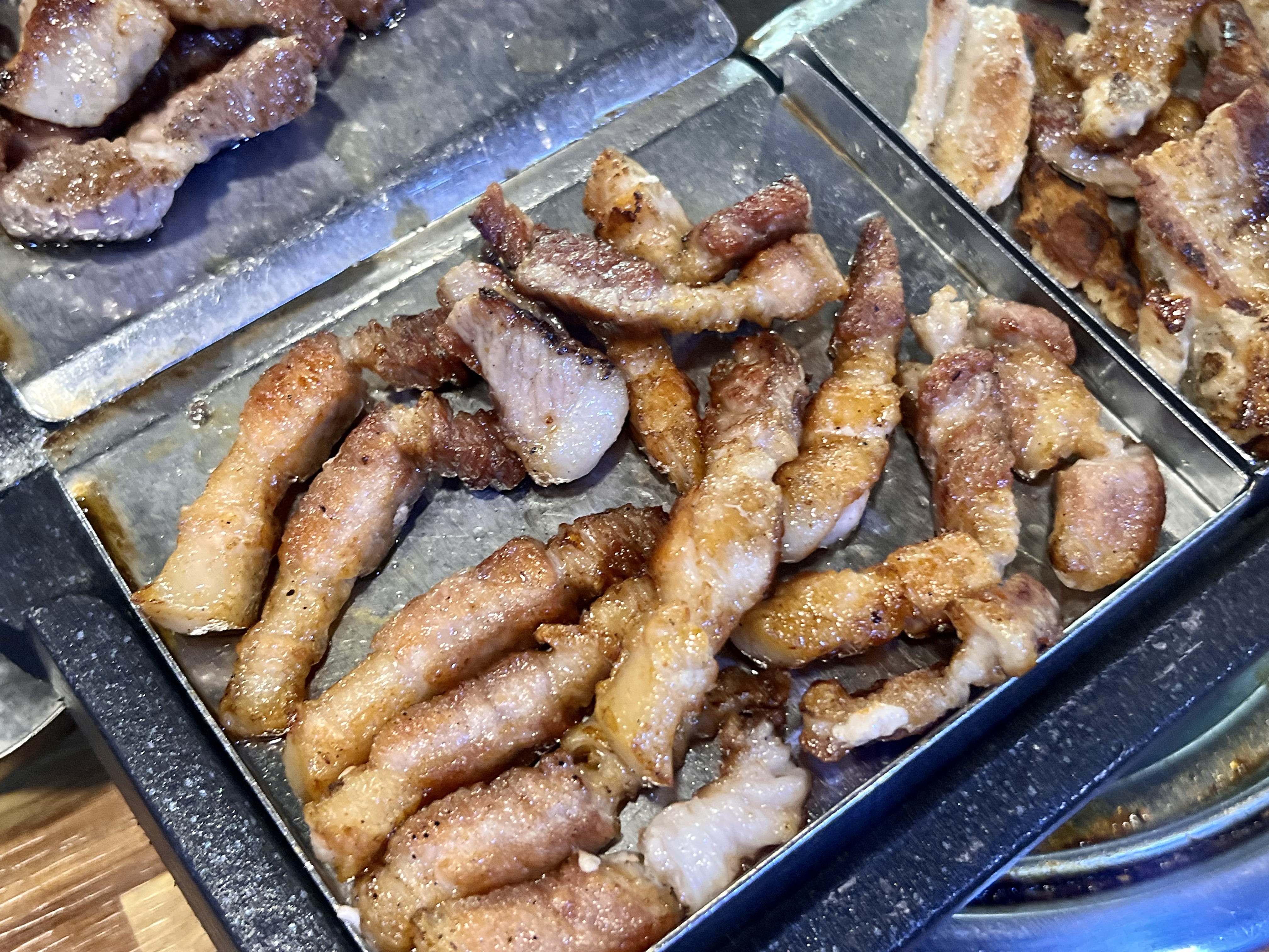 고깃집 '육개월'