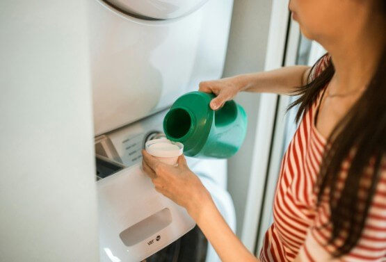 세제 과다 사용 이미지