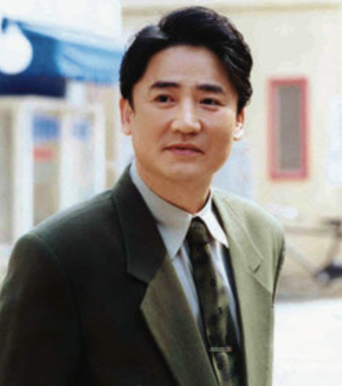 배우 이영하