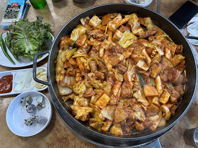 정자동 맛집 '정통춘천닭갈비'