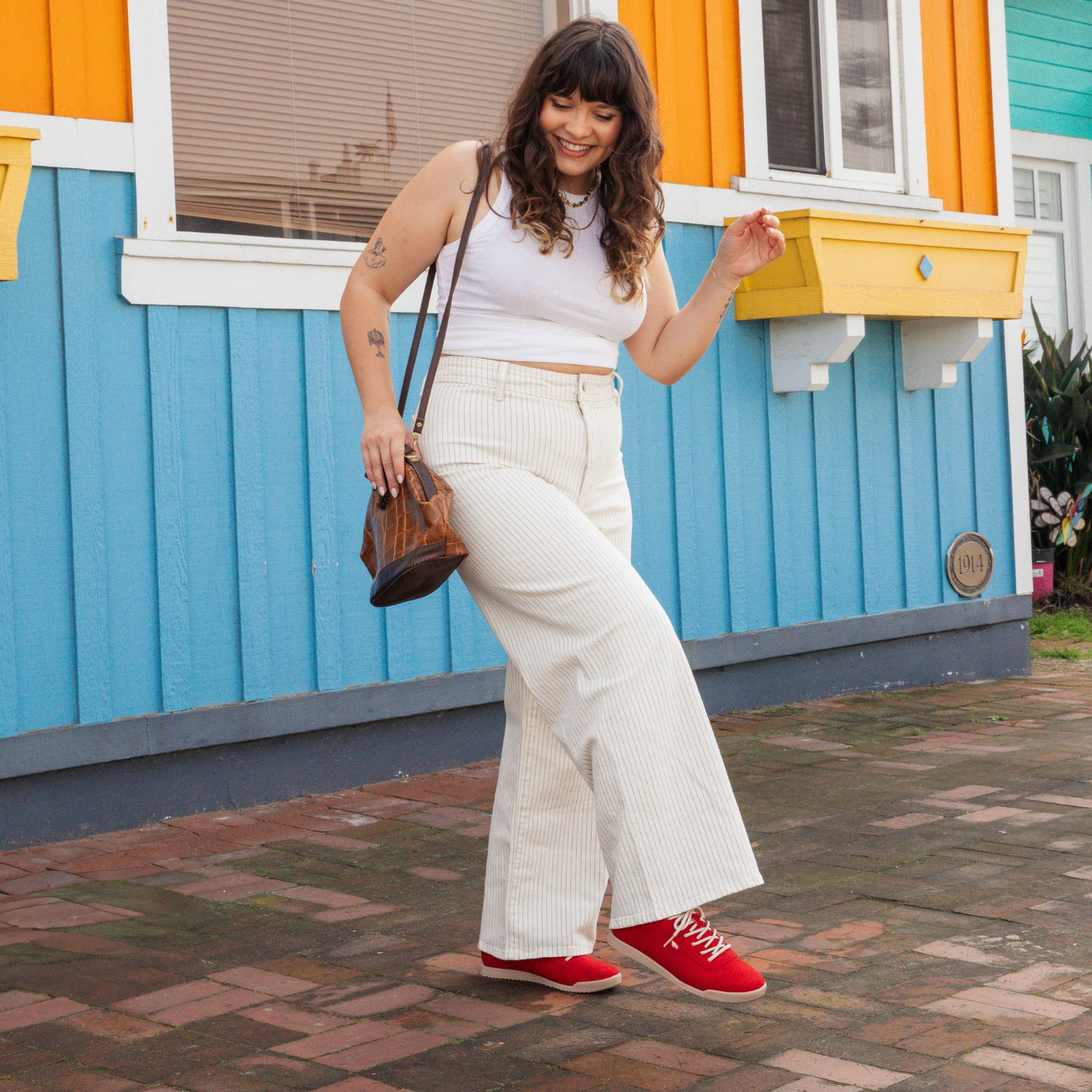 로우 프로파일 스니커즈