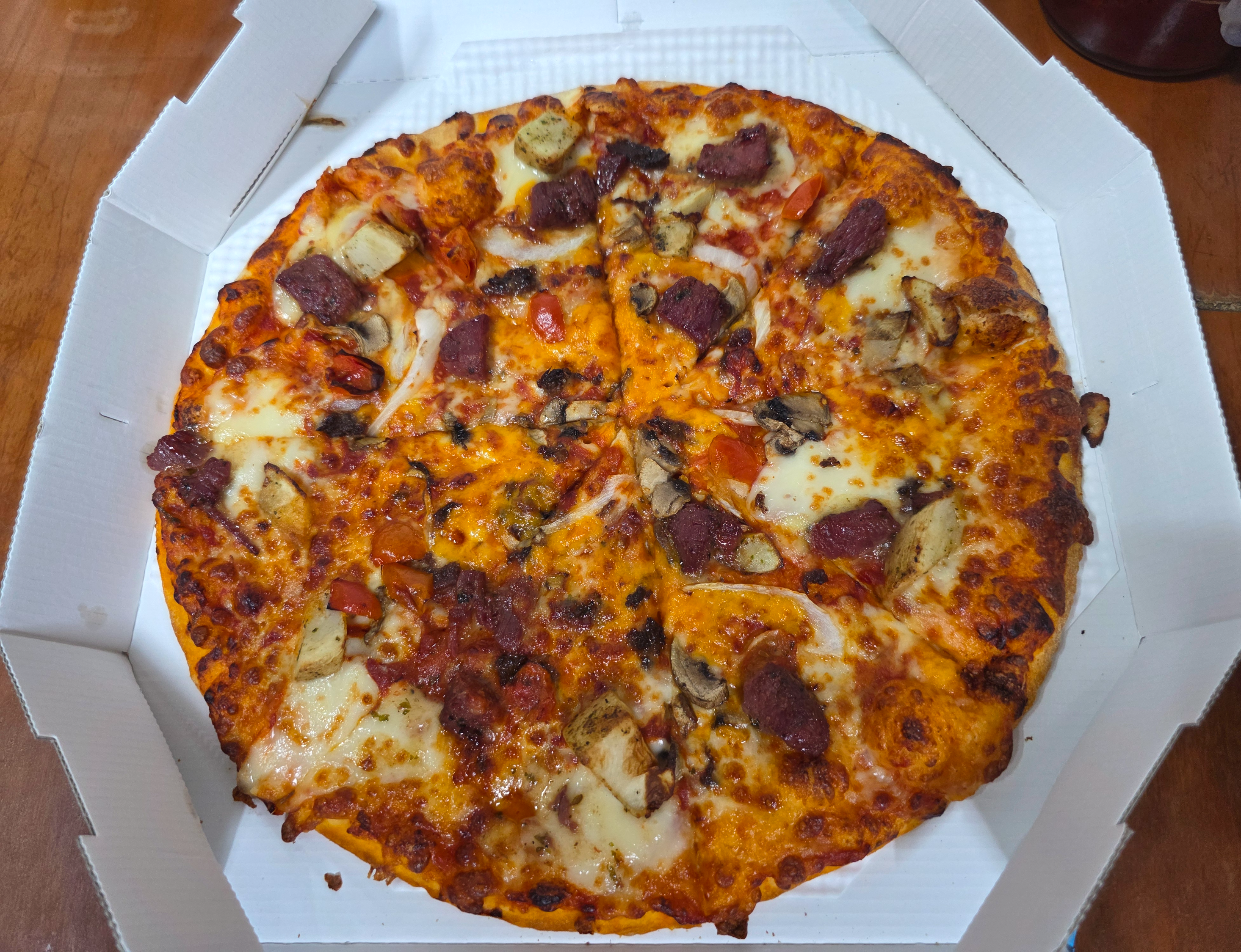 도미노피자나폴리도우와일드와일드웨스트스테이크