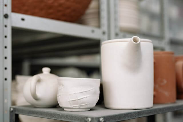 항아리꿈 해몽, 재물과 비밀